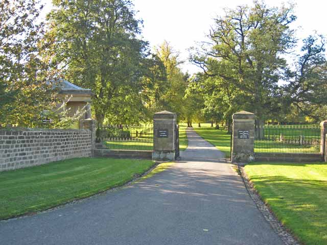 Eastern driveway to Clifton Castle © Oliver Dixon :: Geograph Britain ...