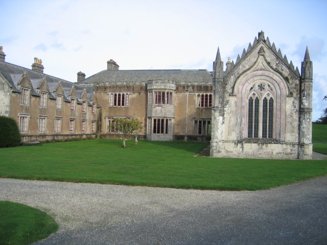 Trelowarren House & Chapel © Ron Williams cc-by-sa/2.0 :: Geograph ...