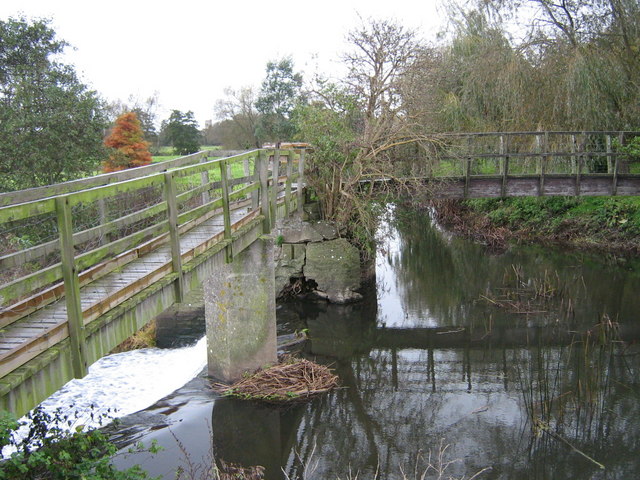 Footbridges and weir on the Yeo