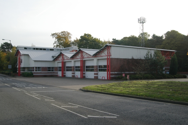 Rushmoor fire station © Kevin Hale :: Geograph Britain and Ireland