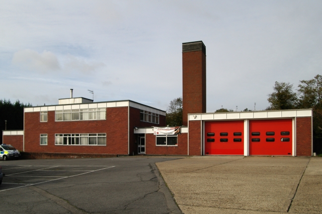 Rickmansworth fire station © Kevin Hale cc-by-sa/2.0 :: Geograph ...