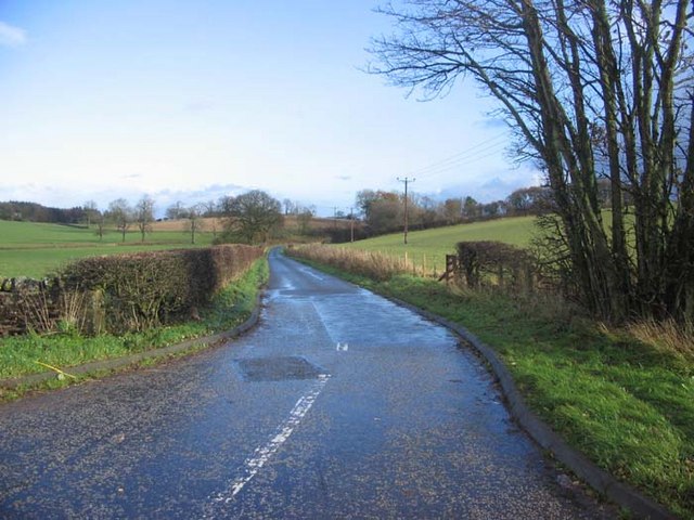 Road leading to Appletreehall