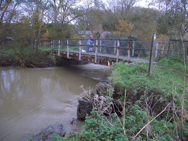 Footbridge over River Great Ouse at Odell