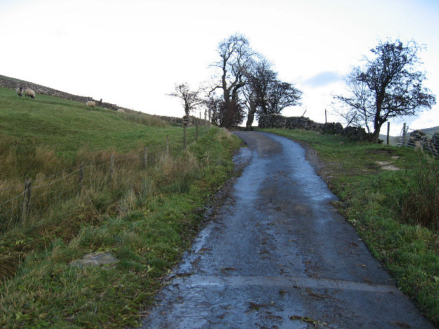 The Road To West Burton © Roger Gilbertson Cc By Sa20 Geograph