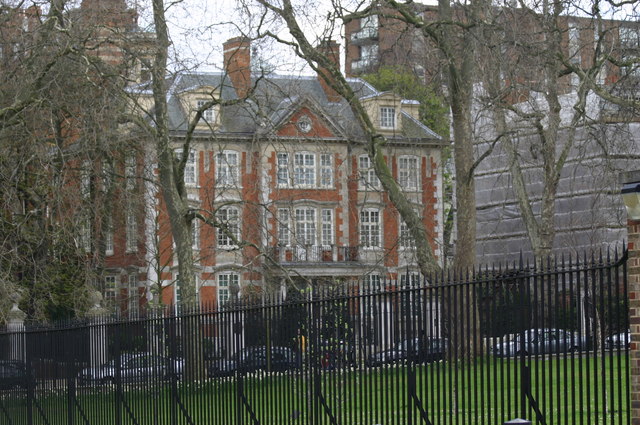 Millionaires Row, Kensington Palace