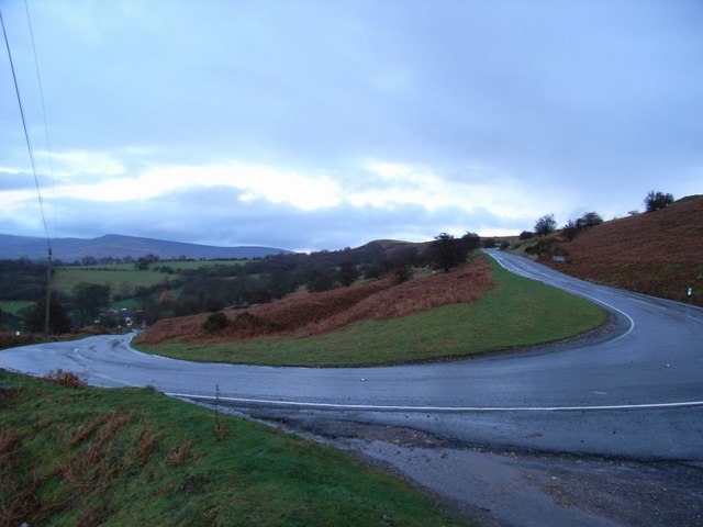 Hairpin bend on the B4560