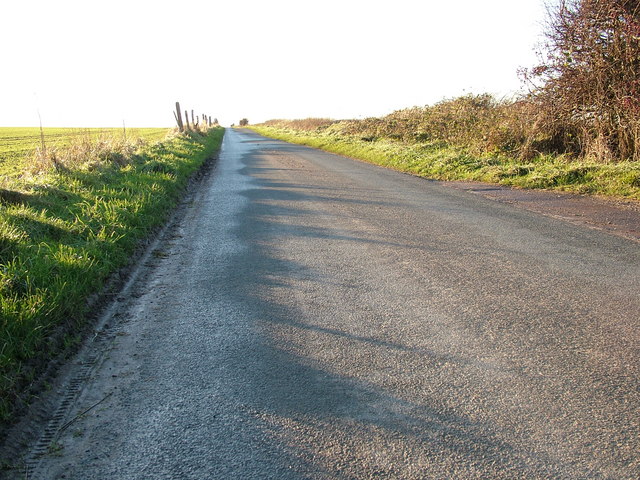 Grindale Road towards A165