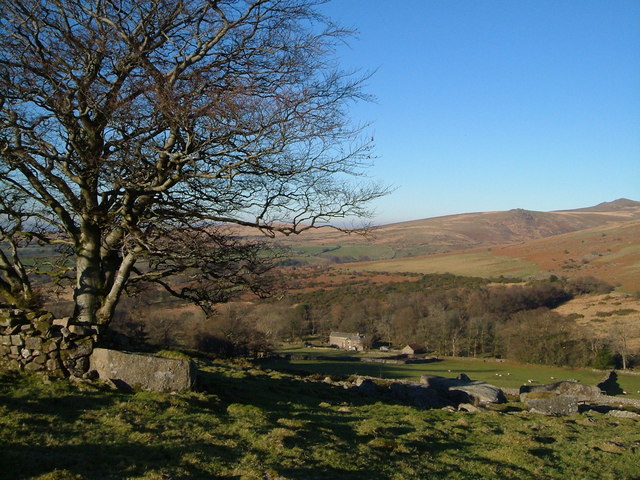 Baggator Farm © Derek Harper :: Geograph Britain and Ireland