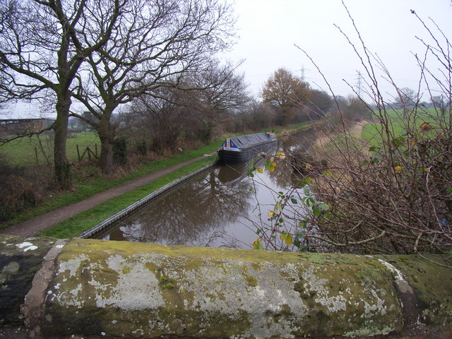 Trent & Mersey canal near Tuppenhurst