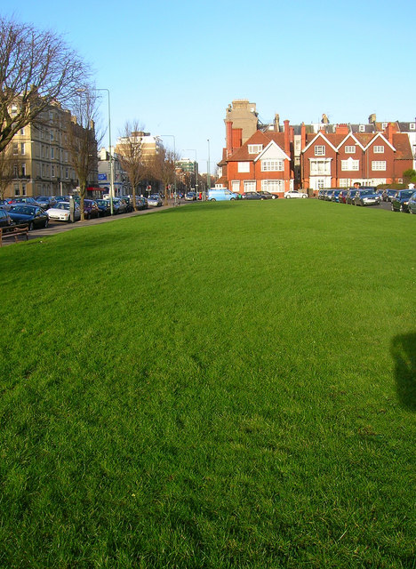 Green, Grand Avenue