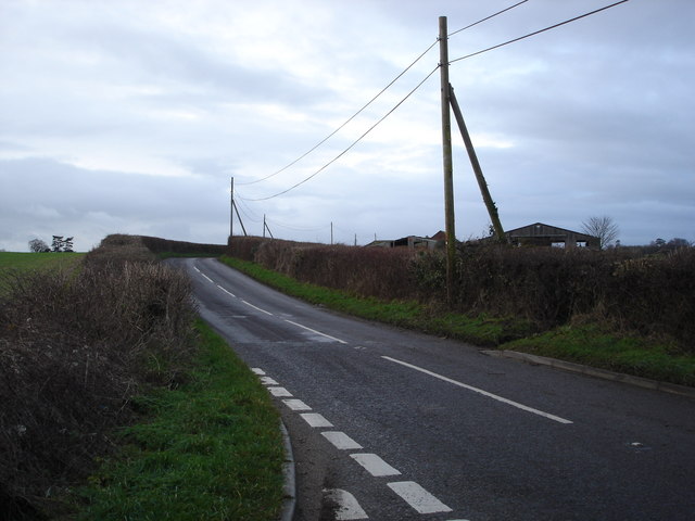 Parsonage Lane towards Glebe Farm