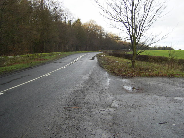 Road to Stannington Village