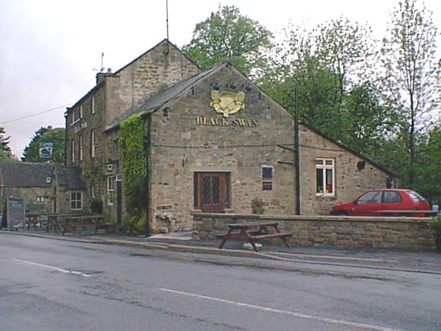 Ashover - Black Swan © Alan Heardman :: Geograph Britain and Ireland