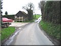 Lane leading to Upper Goldstone, Sandhill Farm building on left.