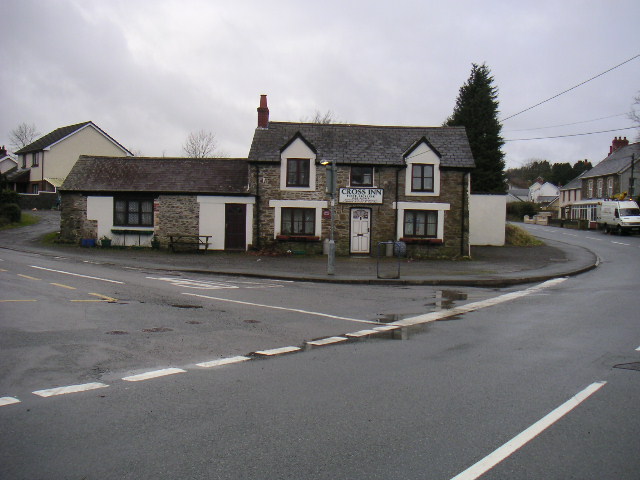 Cross Inn - Llanfihangel-ar-Arth © Peter Conroy cc-by-sa/2.0 ...