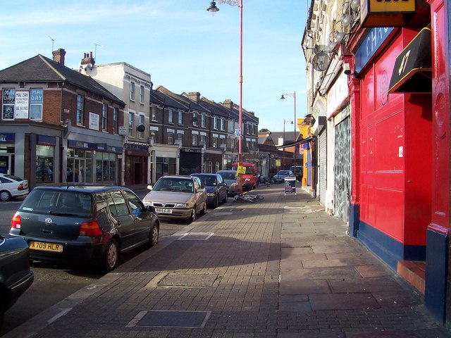 Station Road Harlesden (Willesden... © Russell Trebor cc-by-sa/2.0 ...