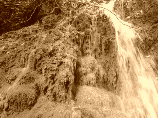Waterfall on Fife coastal path
