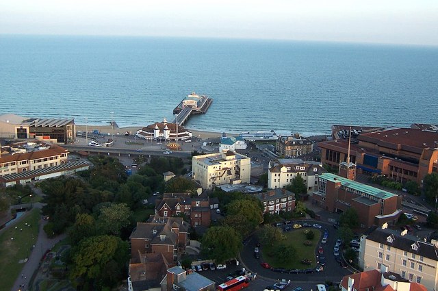 View from the balloon, facing the Bournemouth Pier