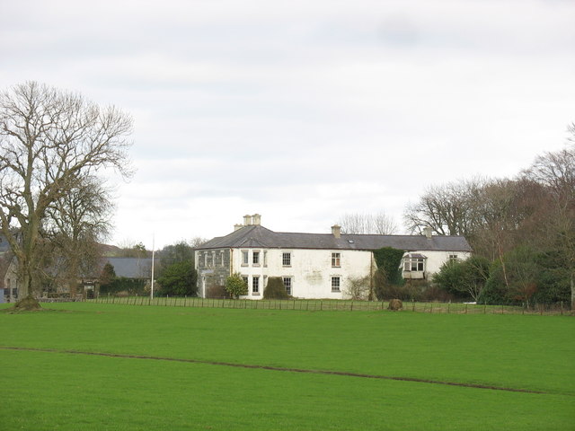 Llwyn y Brain - a manor house