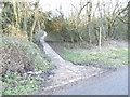 Footpath onto North Leigh Common