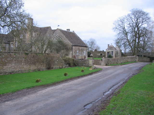 Approaching Bolehyde Manor