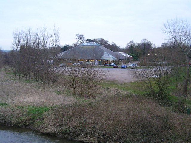 Wyvale Garden Centre at Wolseley Bridge
