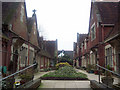 Husseys Almshouses, Castle Street