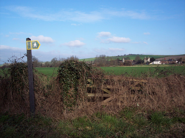 Footpath to South Newton Mill