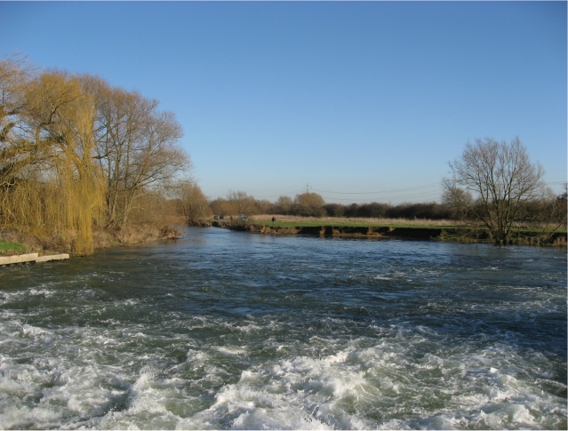 View east from the Weir at Rushey Lock,... © David McManamon cc-by-sa/2 ...