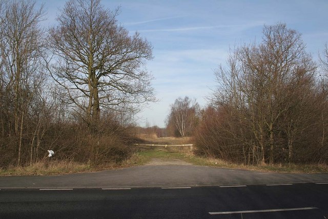 Entrance to Rand Wood from the A158 at Bullington