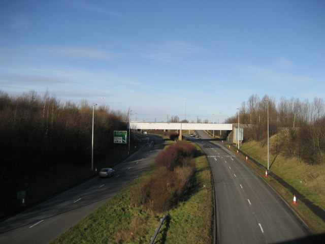 Railway Bridge over the A19 © Chris Heaton cc-by-sa/2.0 :: Geograph ...