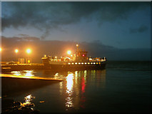NR9251 : Last ferry of the day........Lochranza/Claonaig by Terry Walsh