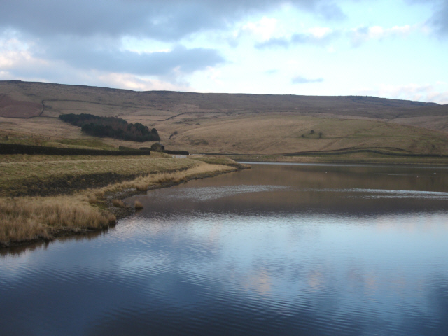 Castleshaw Top Reservoir and Standedge
