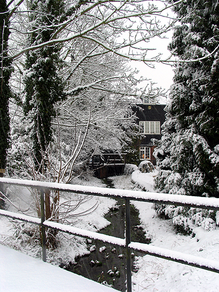 The Old Mill in Winter: Woolhampton