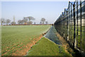 Footpath towards Longlane Farm