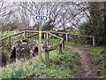 Packhorse bridge and signs near Fifehead Neville