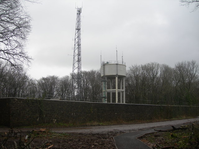 Water Tower and Radio Mast, Weston Woods © Danny P Robinson cc-by-sa/2. ...