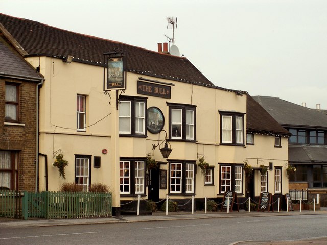 'the Bull' Inn © Robert Edwards Cc-by-sa 2.0 :: Geograph Britain And 