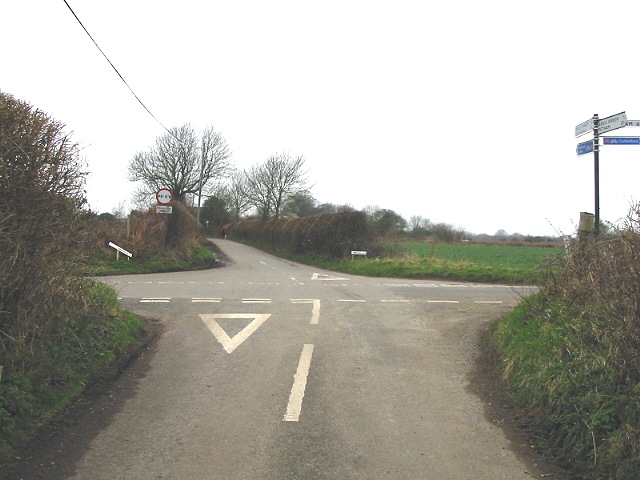 Crossroads between Anvil Green and Crundale