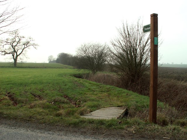 Footpath, just west of Wilby