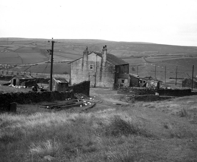 Long Acres Farm, Whitworth, Lancashire © Dr Neil Clifton :: Geograph ...