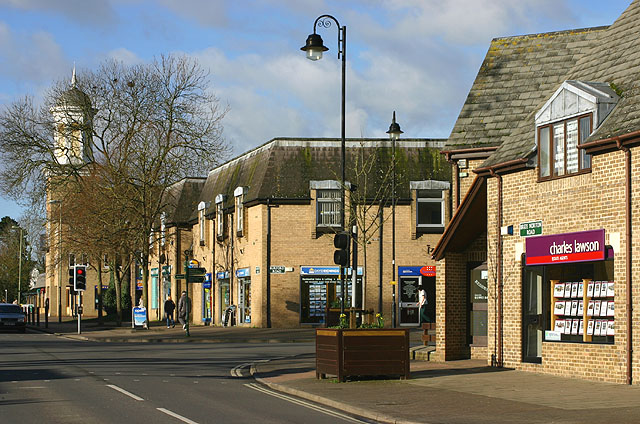 Carterton Crossroads © Martin Loader cc-by-sa/2.0 :: Geograph Britain ...