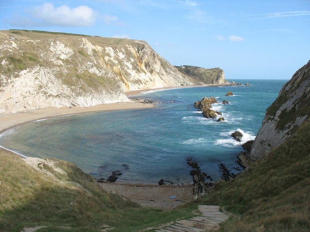 St Oswalds Bay © steve bailey cc-by-sa/2.0 :: Geograph Britain and Ireland