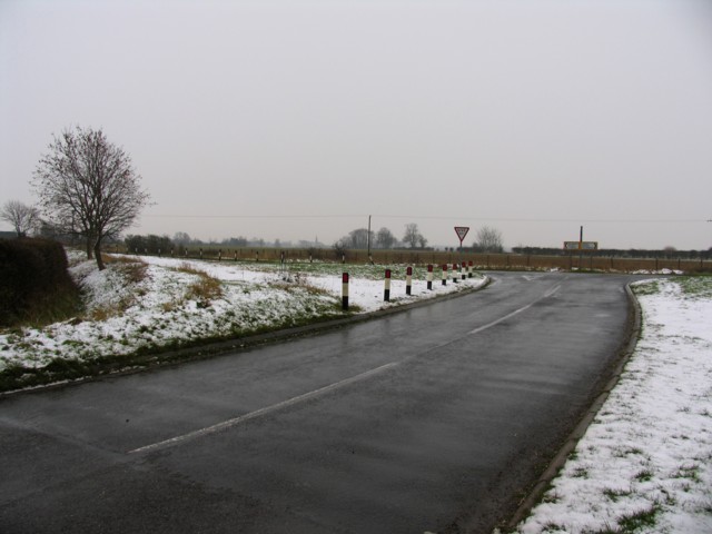 Junction with B660