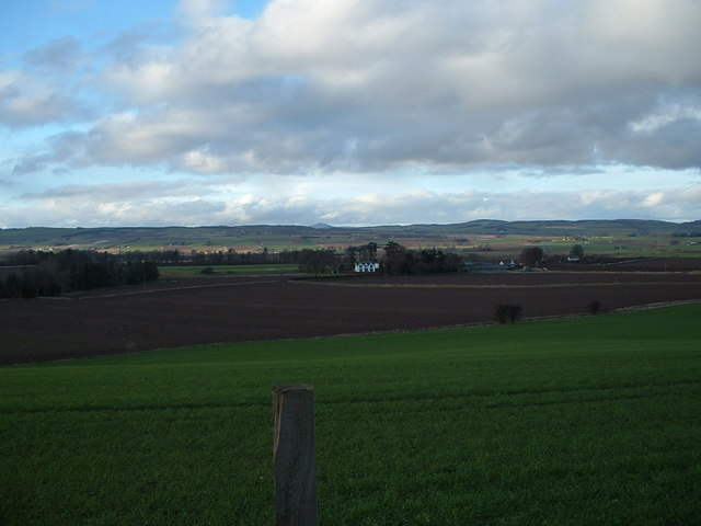 Balbrogie and Barnyhill from Viewbank