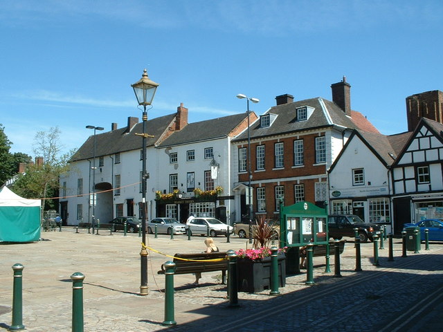 Atherstone : The Market Square