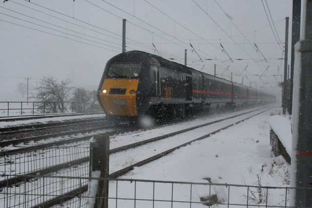 Train heading from London at Tempsford Crossing