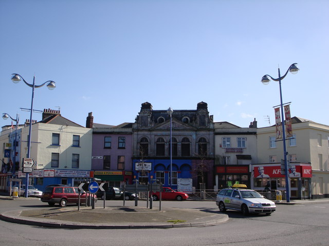 Buildings at the Octagon, Union Street