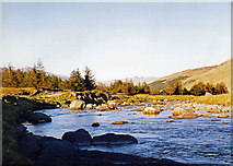 NN4335 : River Lochay by wfmillar