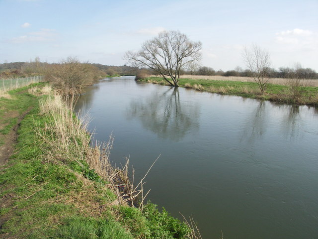 River Stour at Longham © Mike Smith cc-by-sa/2.0 :: Geograph Britain ...